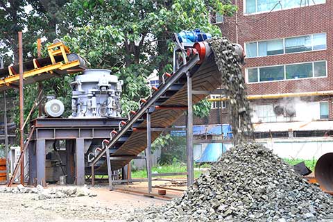 圓錐破碎機(jī)生產(chǎn)線現(xiàn)場(chǎng)