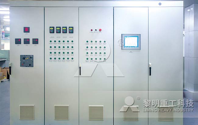 中央電控柜系統(tǒng)