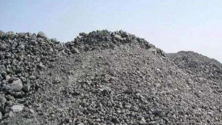 鋼渣現(xiàn)場展示圖