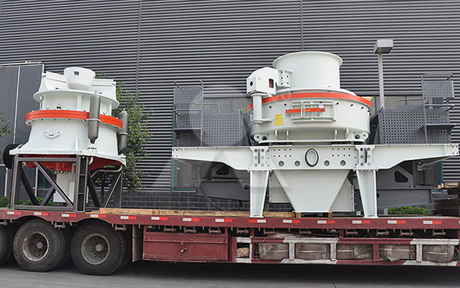 花崗巖制砂機(jī)發(fā)貨現(xiàn)場(chǎng)