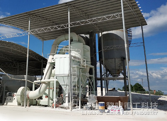 高壓懸輥磨粉機(jī)圖片