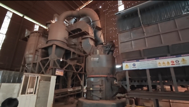 西南地區(qū)頁巖磨粉項(xiàng)目現(xiàn)場(chǎng)-120目